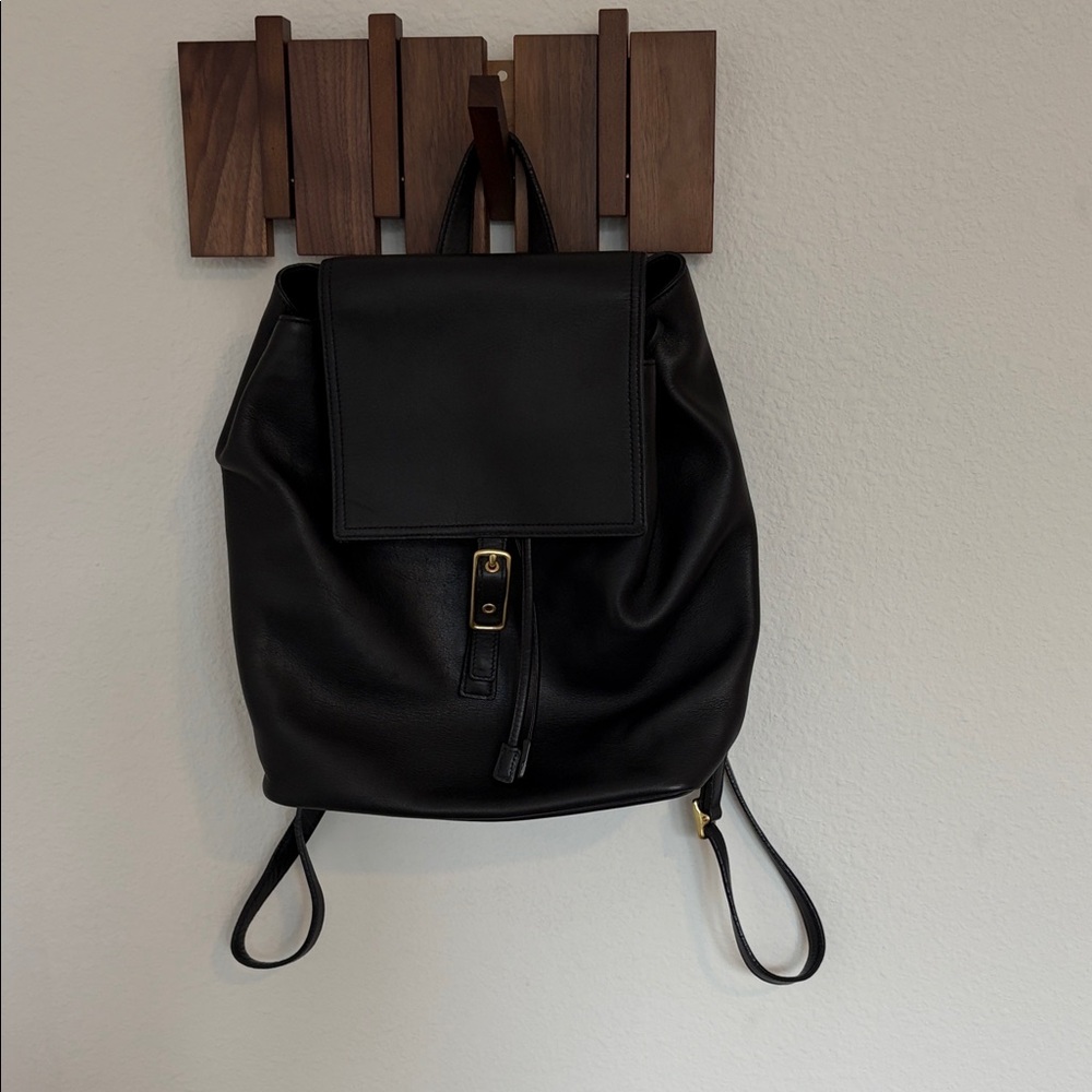 Vintage Coach Hamptons Legacy Black Leather Drawstring Backpack